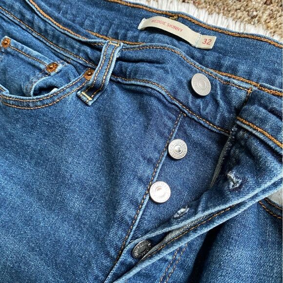 Levi’s Wedgie Skinny Button Fly Jeans Womens Size 32 Blue - Picture 5 of 10